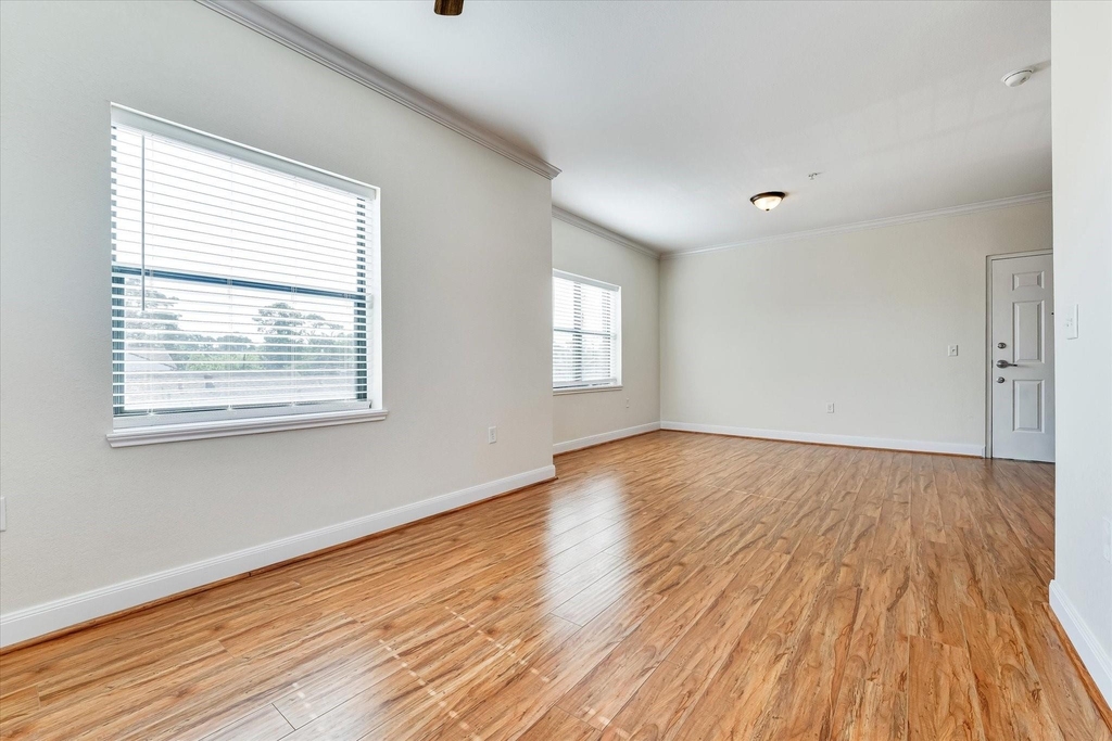 10102 Neuens Road - Photo 12