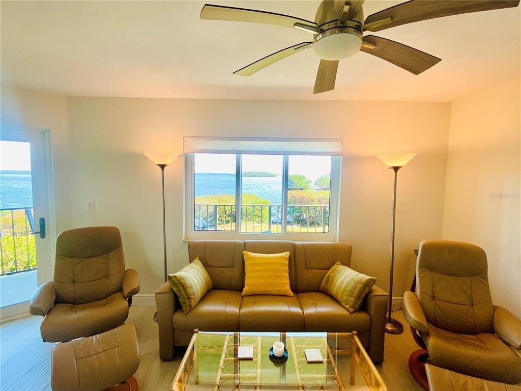 1515 Pinellas Bayway S - Photo 6