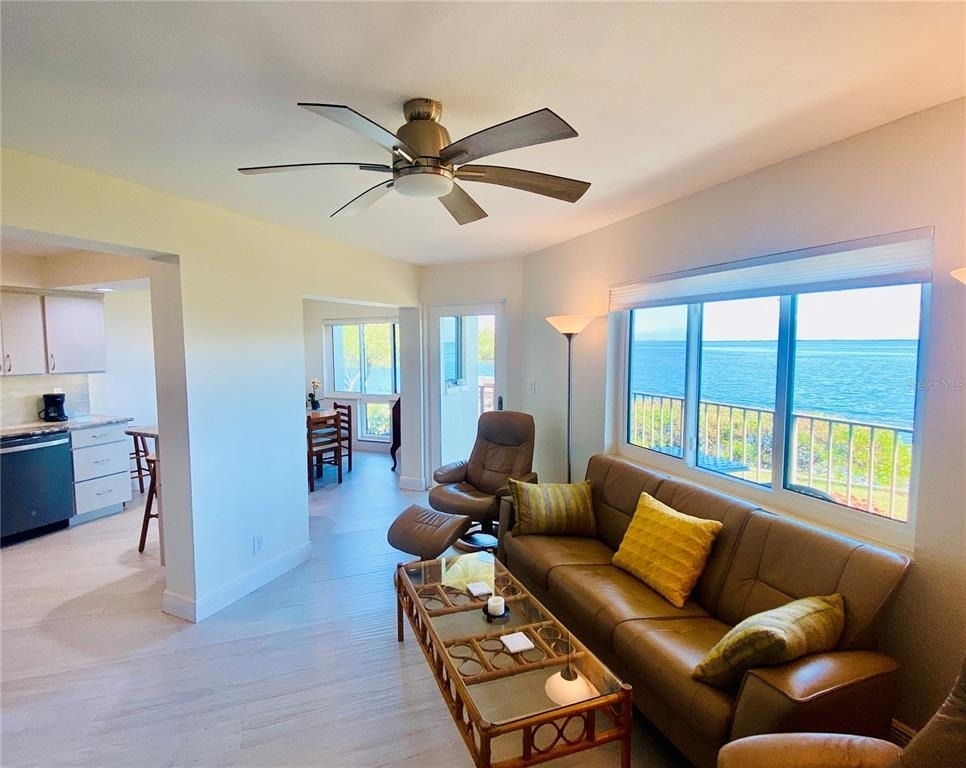1515 Pinellas Bayway S - Photo 3