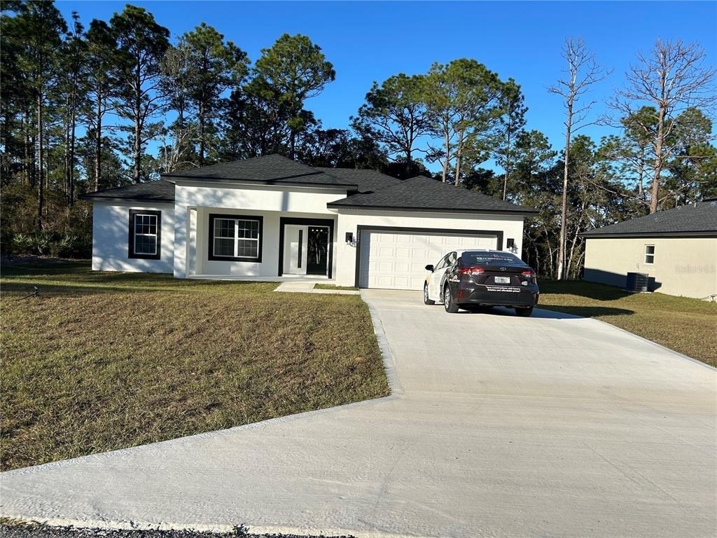2097 W Hampshire Boulevard - Photo 0
