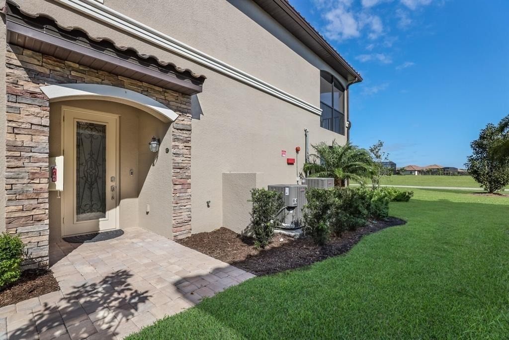 18017 Gawthrop Drive - Photo 1