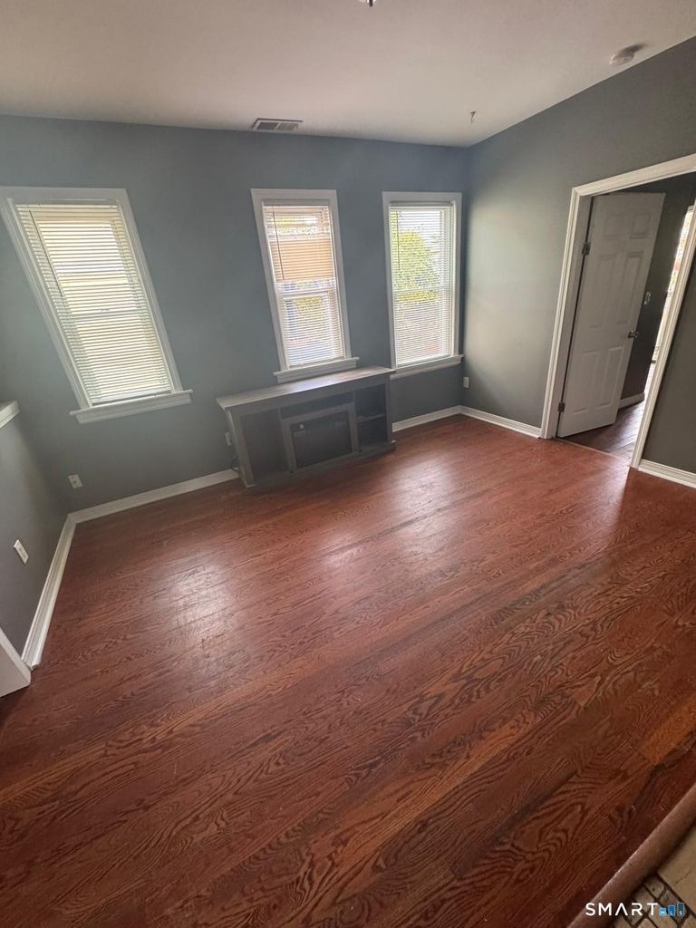182 Hewitt Street - Photo 1