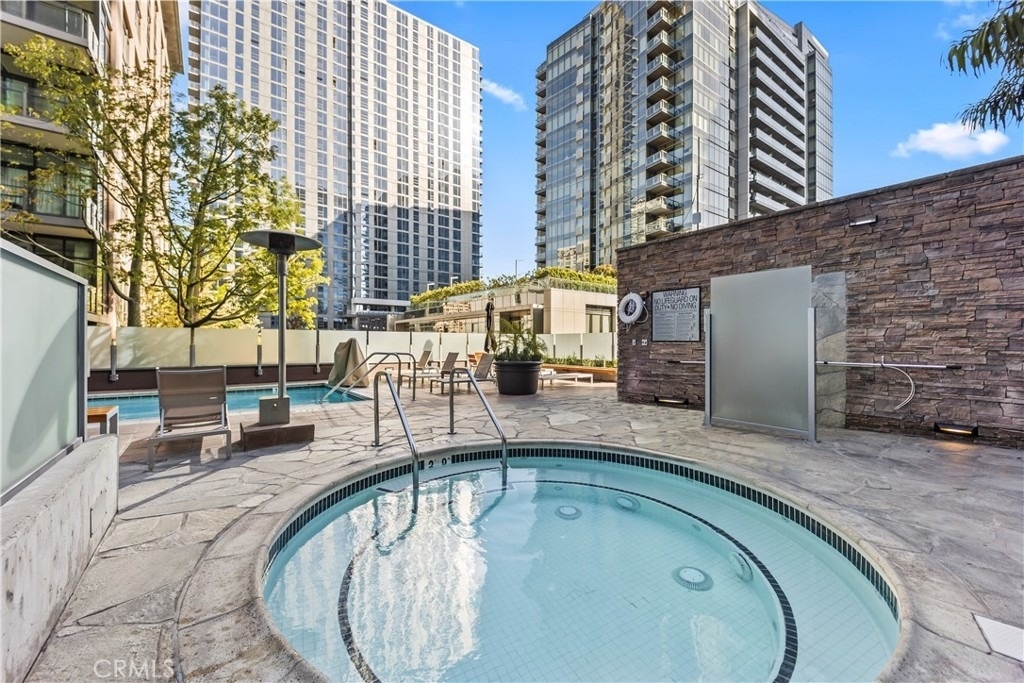 1100 S Hope - Photo 22