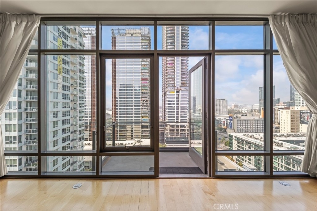 1100 S Hope - Photo 8