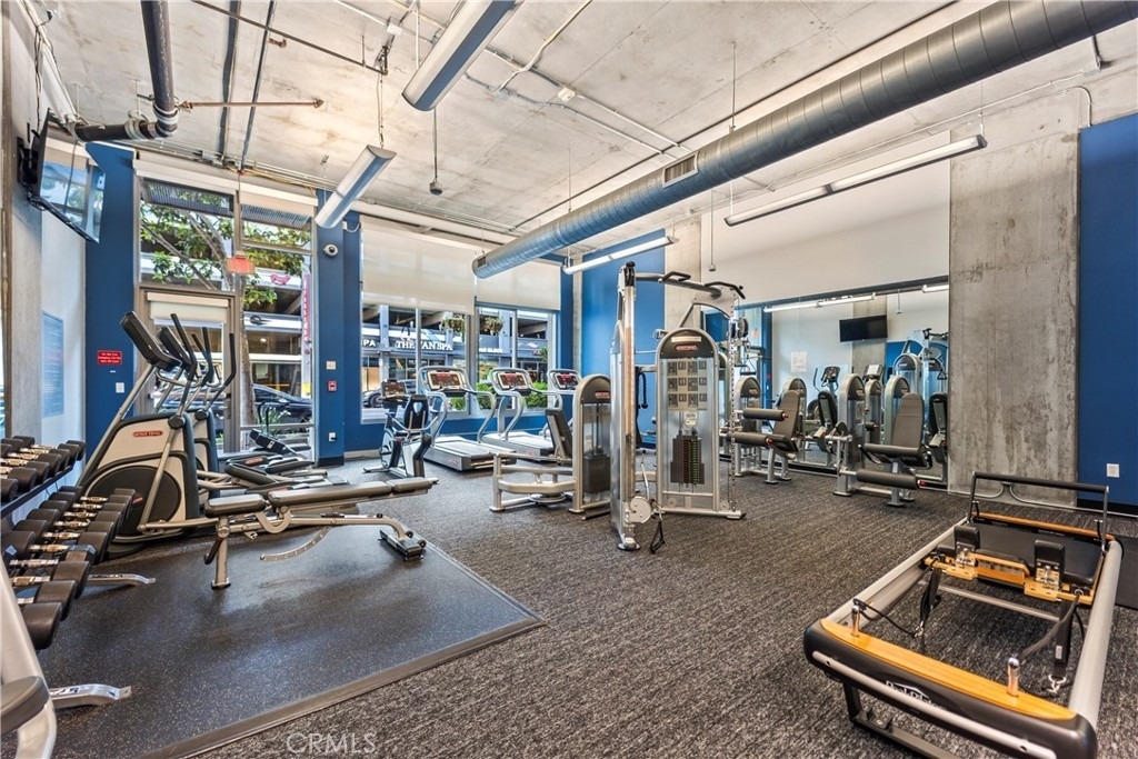 1100 S Hope - Photo 19