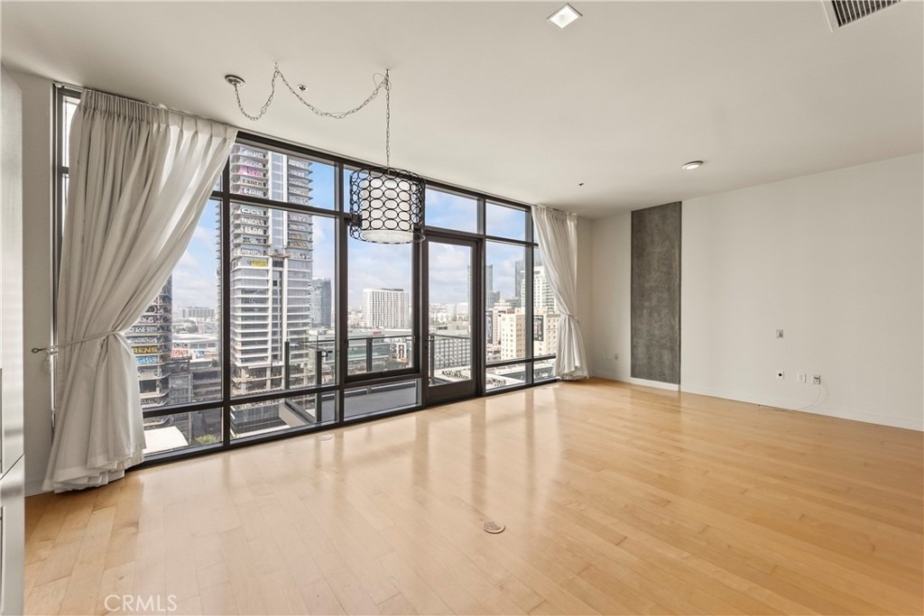 1100 S Hope - Photo 7