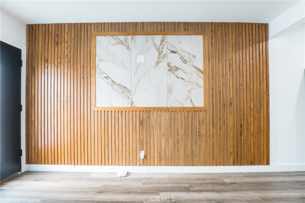 7348 Florence - Photo 1