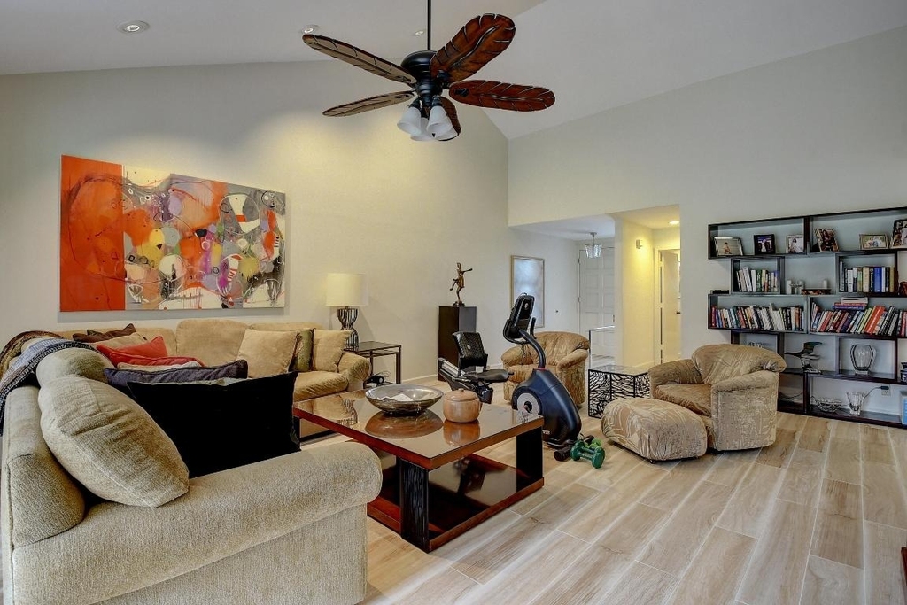 19550 Sawgrass Drive - Photo 7
