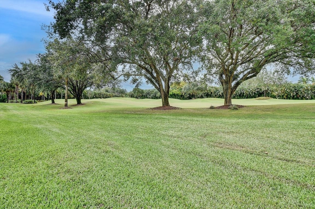 19550 Sawgrass Drive - Photo 24