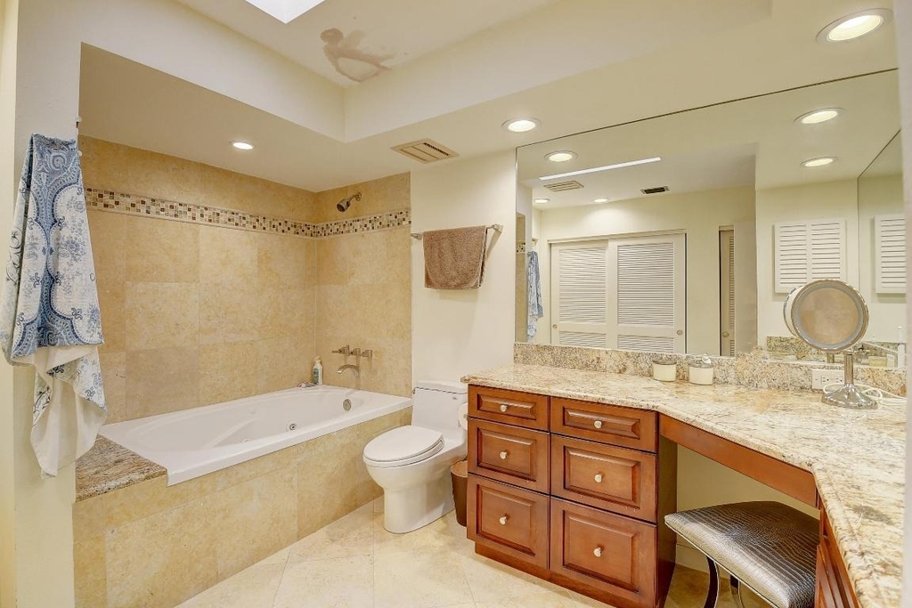 19550 Sawgrass Drive - Photo 17