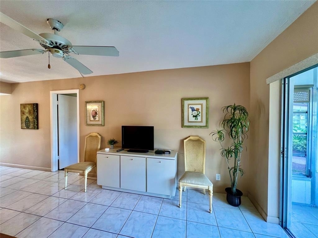 2800 Nw 47th Terrace - Photo 7