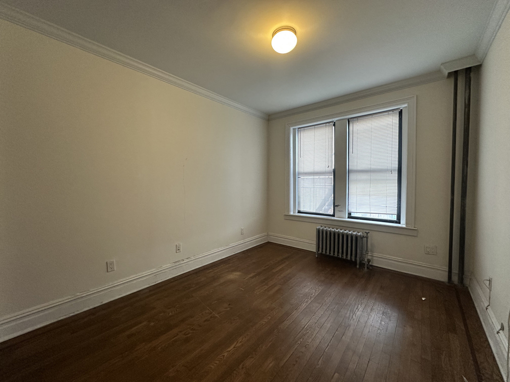 42-22 Ketcham Street - Photo 7