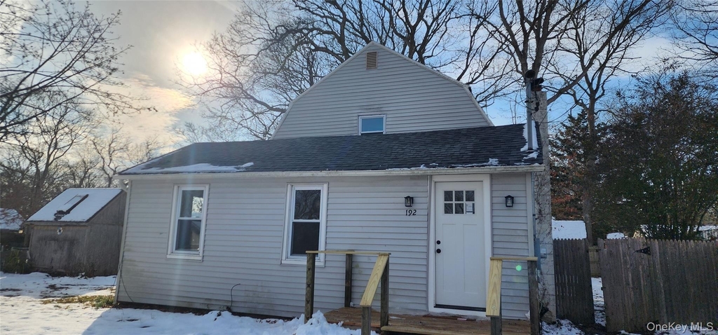 192 Cypress Drive - Photo 1