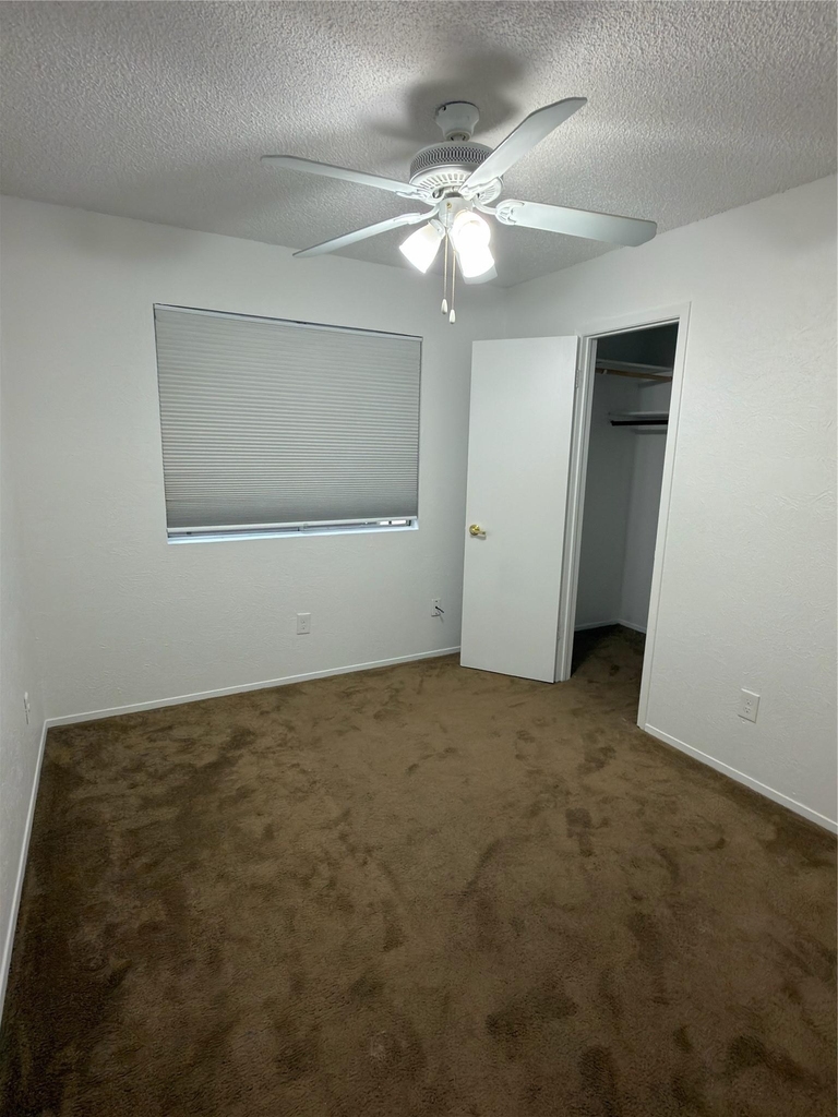 5601 Porsche Ln - Photo 28
