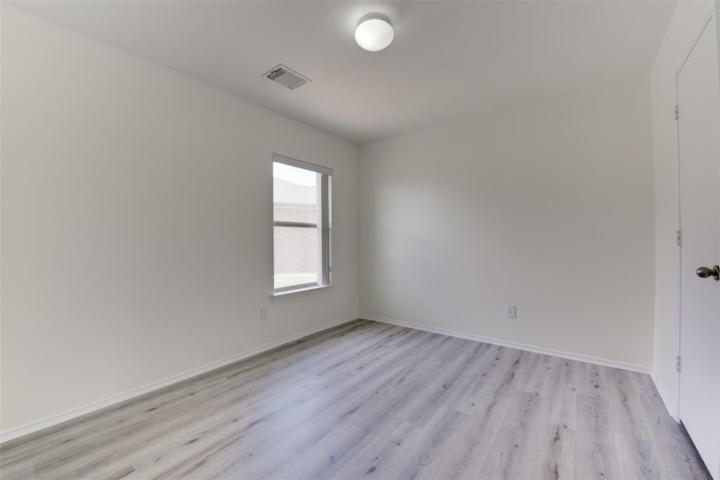 5918 Laramie River Court - Photo 28