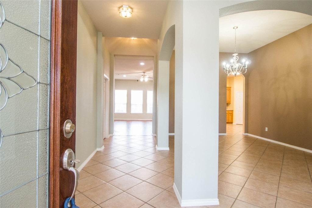 8847 Distant Woods Drive - Photo 3