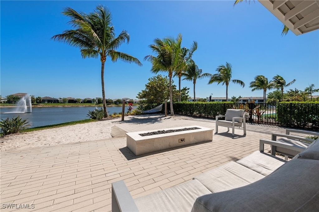 8897 Redonda Drive - Photo 32