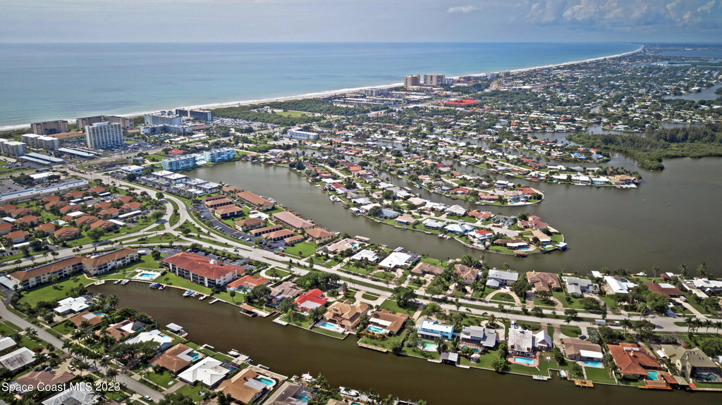 1700 Commodore Boulevard - Photo 30