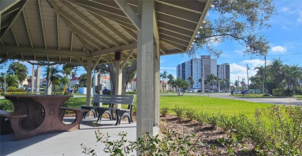 10355 Paradise Boulevard - Photo 29