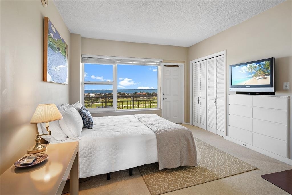 601 Longboat Club Road - Photo 19
