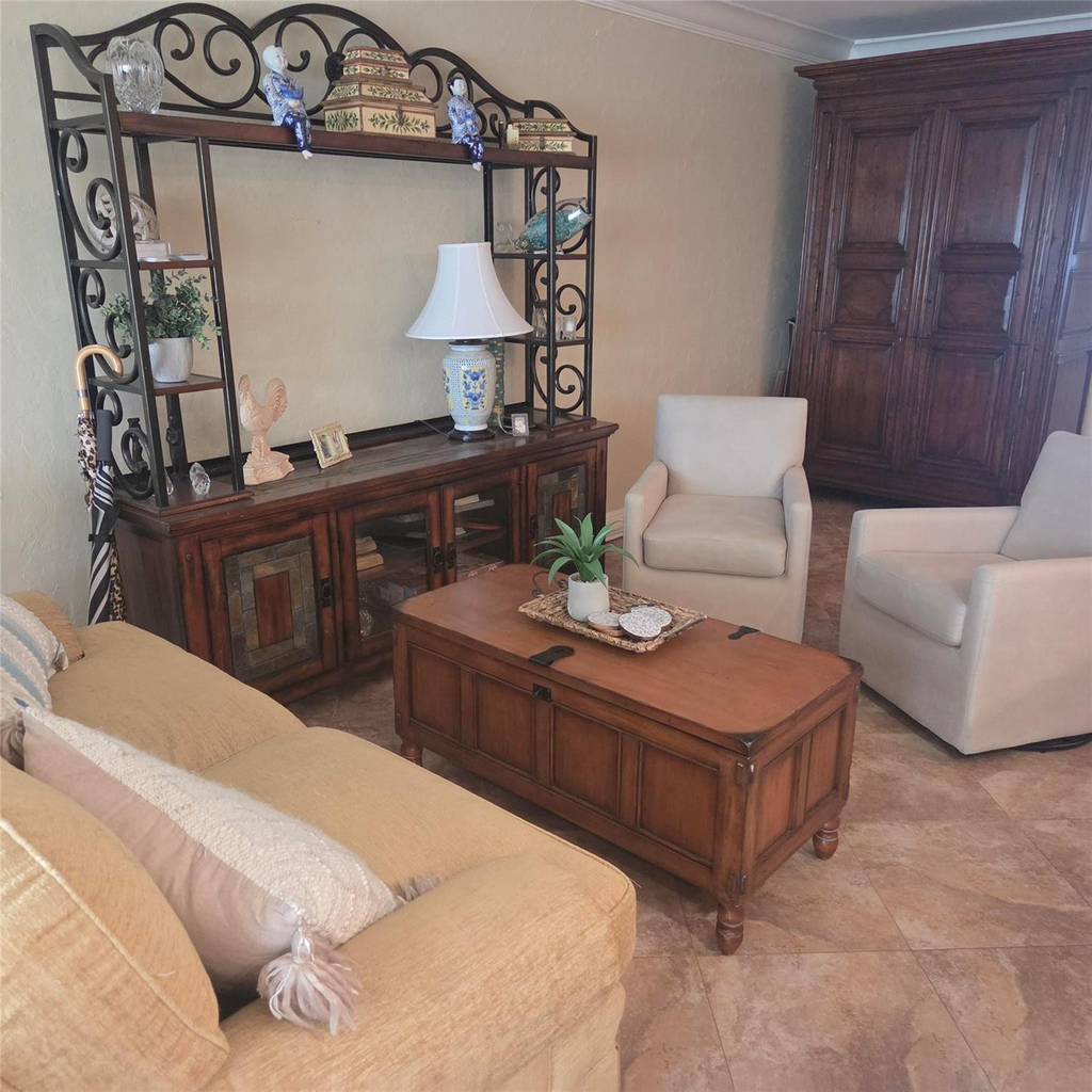 5349 Lakefront Boulevard - Photo 8