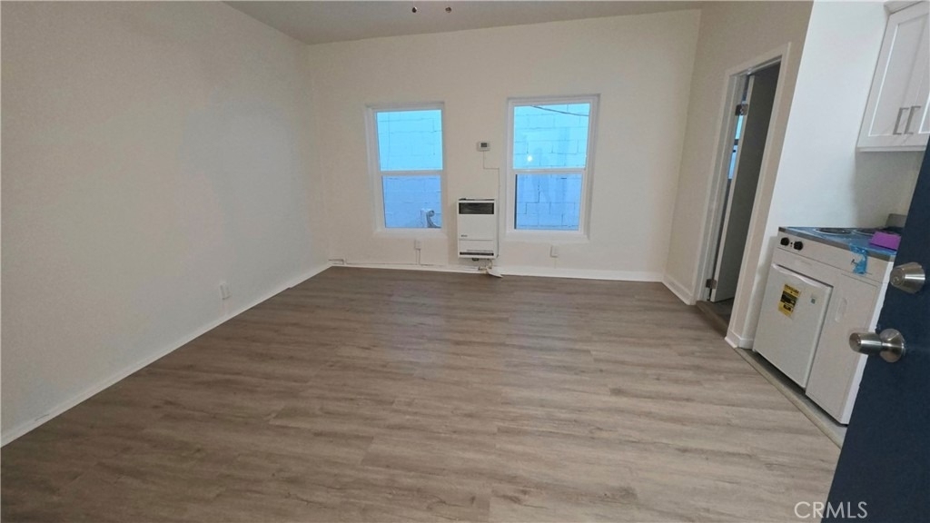 3408 Sunset Boulevard - Photo 2