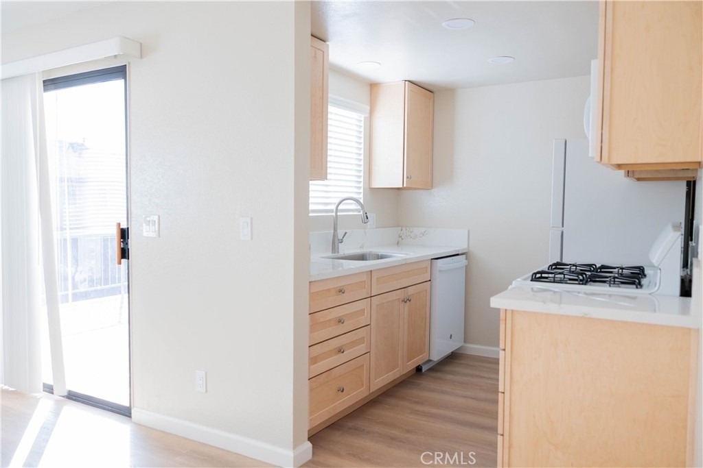 1219 N Edwards Street - Photo 35