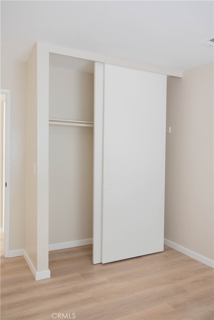 1219 N Edwards Street - Photo 34