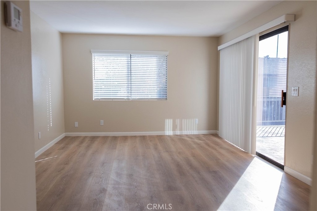 1219 N Edwards Street - Photo 6