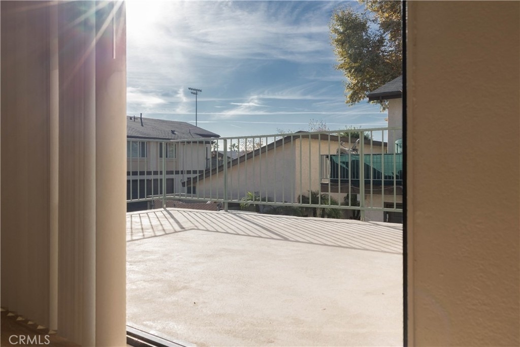 1219 N Edwards Street - Photo 12