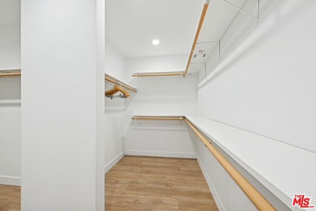 10351 Wilshire Boulevard - Photo 17