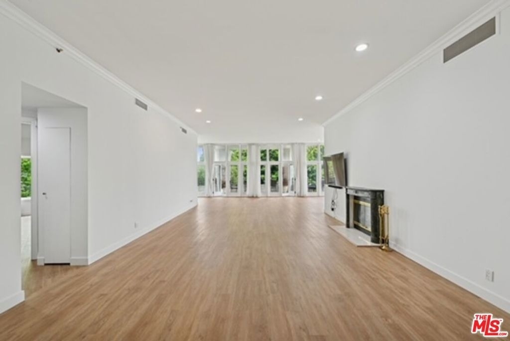10351 Wilshire Boulevard - Photo 7