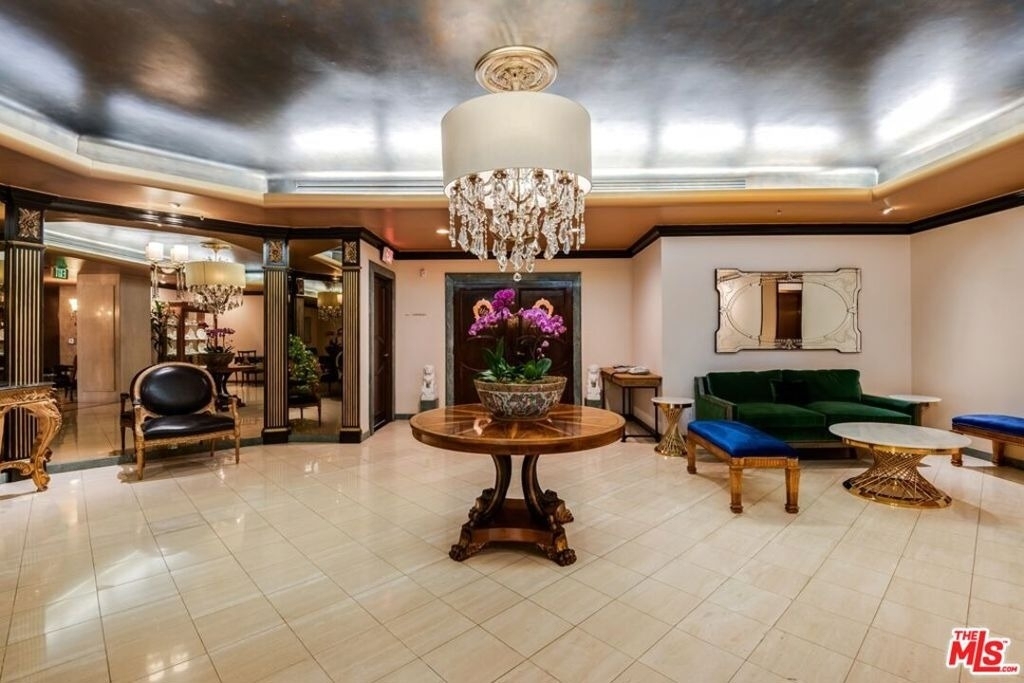 10351 Wilshire Boulevard - Photo 4