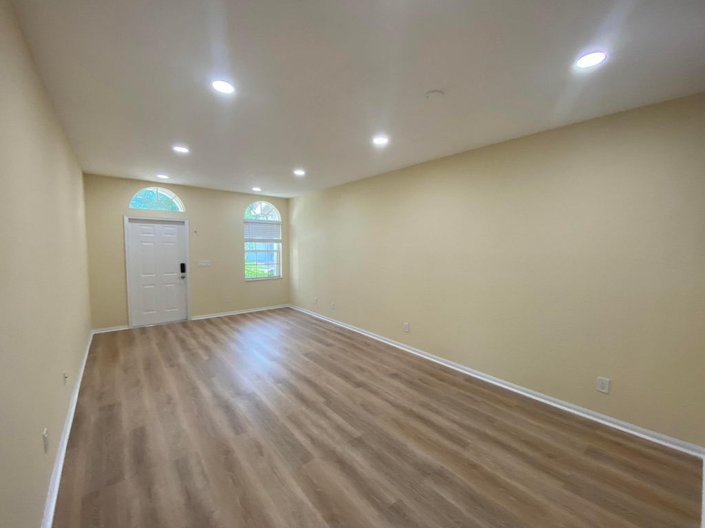 4456 Regal Court - Photo 7