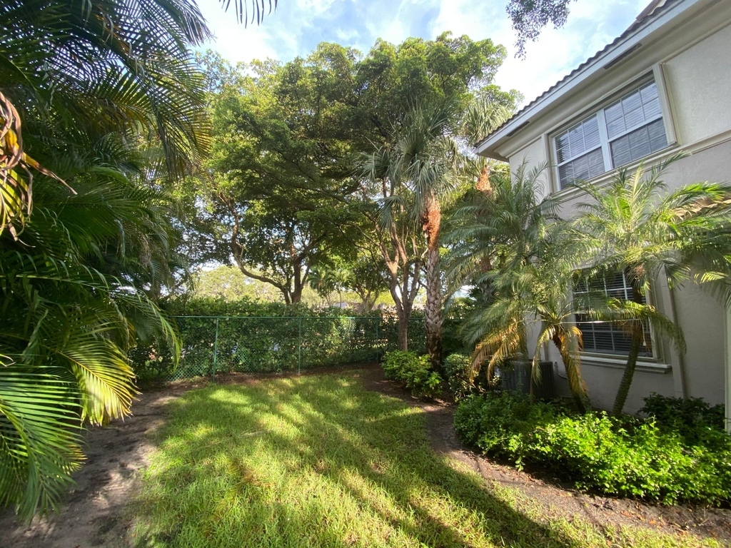 4456 Regal Court - Photo 24