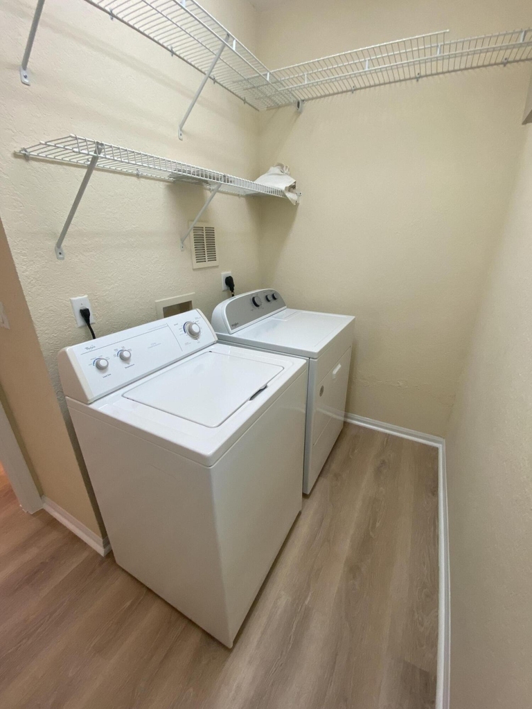 4456 Regal Court - Photo 8