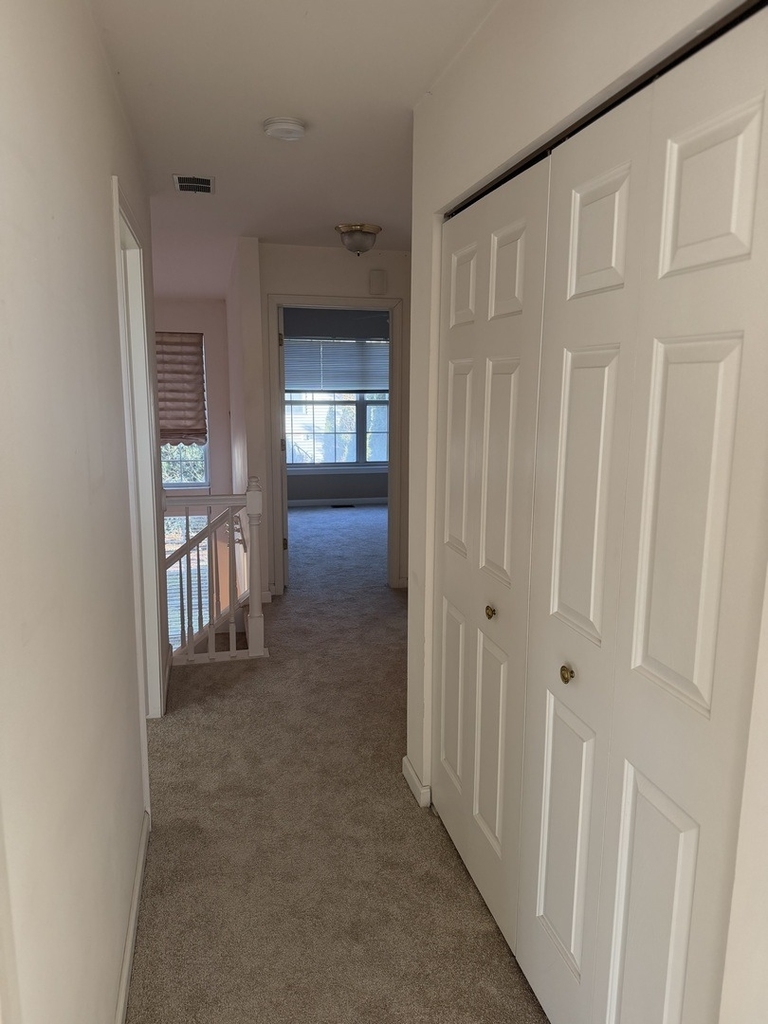 114 Woodbury Lane - Photo 13