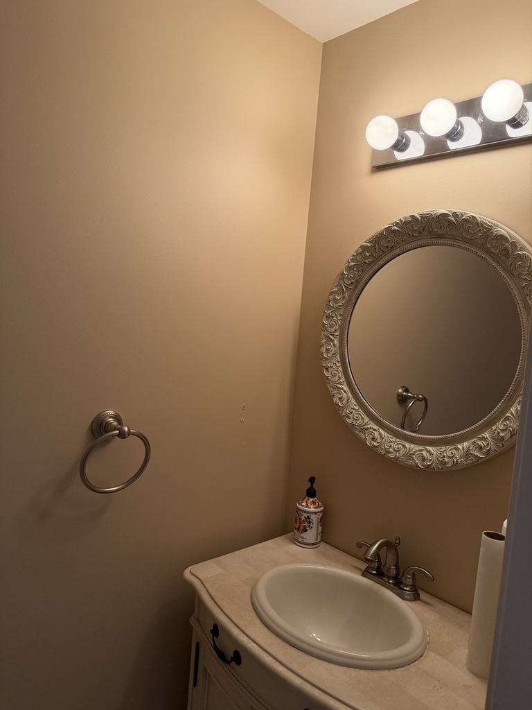 114 Woodbury Lane - Photo 14