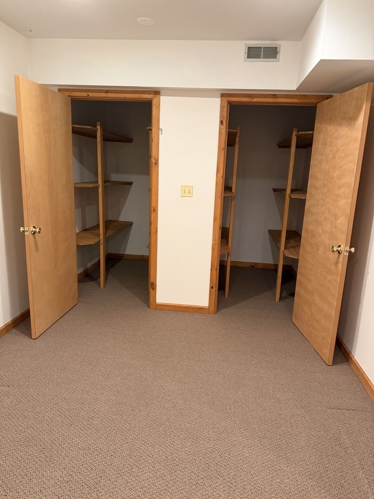 114 Woodbury Lane - Photo 15