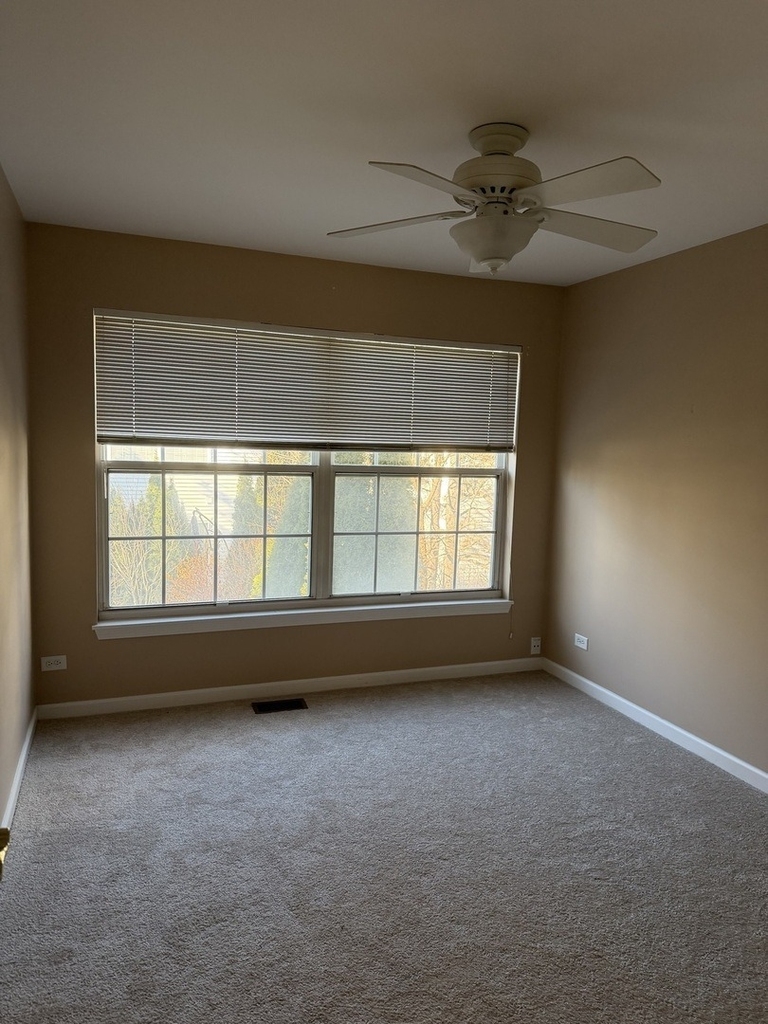 114 Woodbury Lane - Photo 7