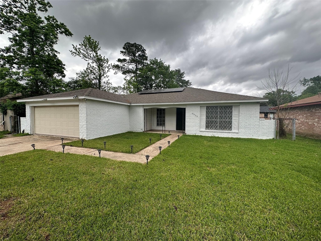 9939 Valley Park Drive - Photo 0