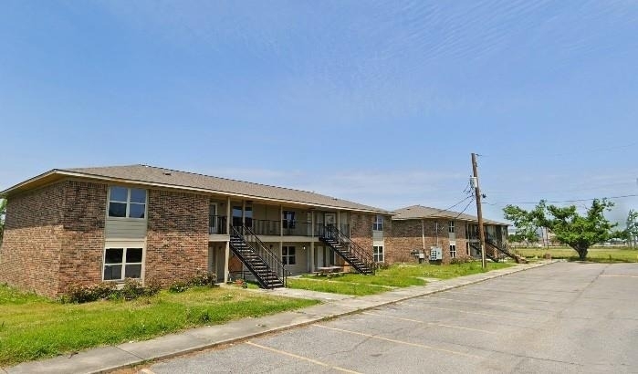 16932 W Main - Photo 4