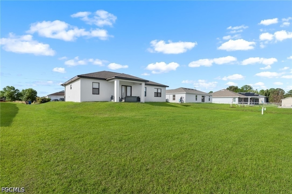 2608 25th Street W - Photo 23