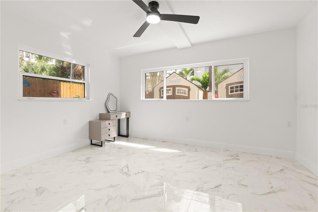 3675 Gulf Boulevard - Photo 17