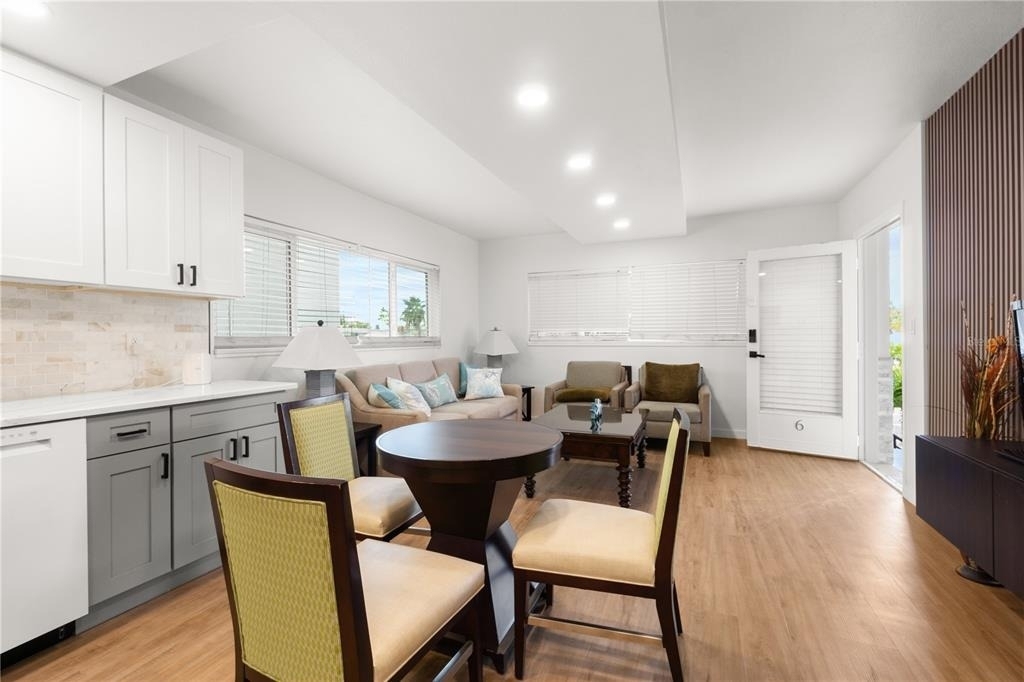 3675 Gulf Boulevard - Photo 4