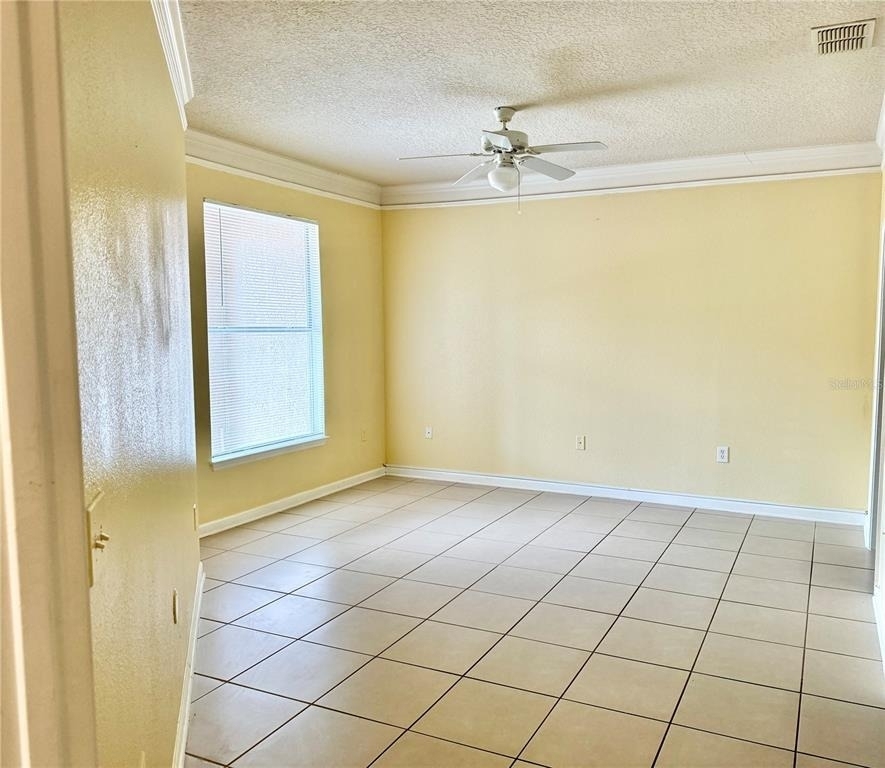 10538 Villa View Circle - Photo 7