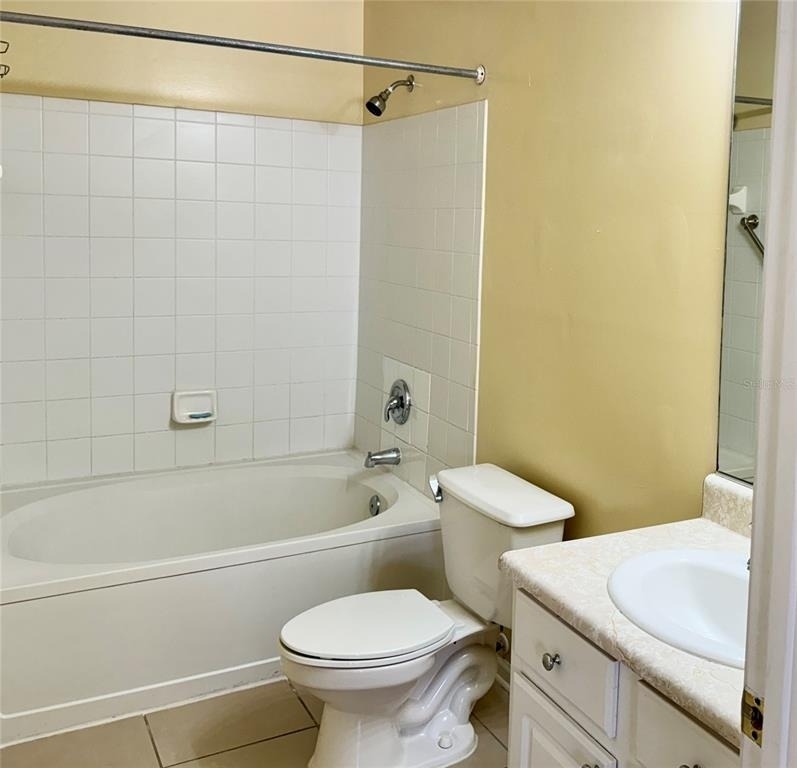 10538 Villa View Circle - Photo 11