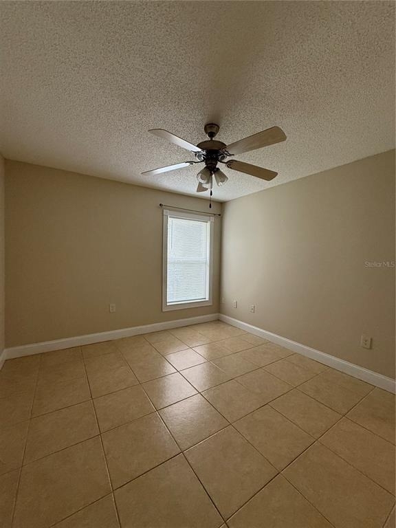 3831 Bowline Circle - Photo 19
