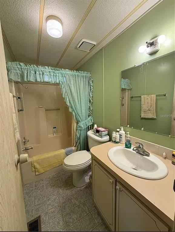 1532 W Schwartz Boulevard - Photo 7