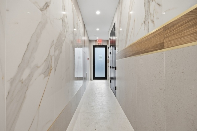 379 Hawthorne Street - Photo 9